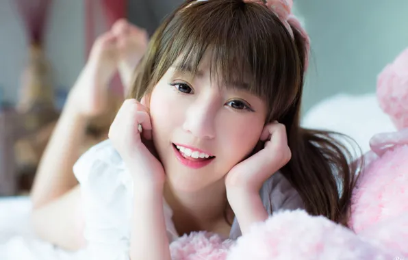 Лицо, улыбка, утро, постель, азиатка, brown eyes, smile, morning