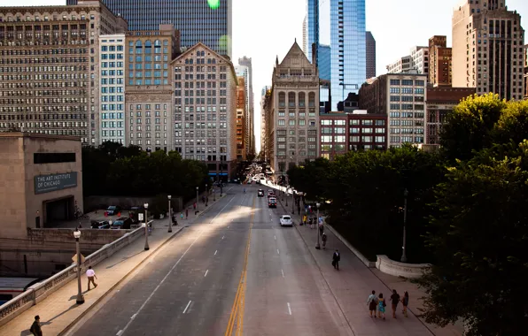 Картинка солнце, машины, движение, люди, улица, здания, небоскребы, Чикаго