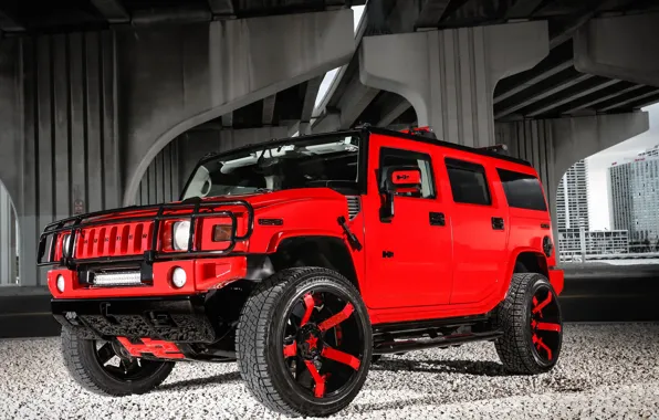 Red, Hummer