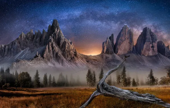 Картинка небо, деревья, пейзаж, горы, ночь, природа, туман, звёзды