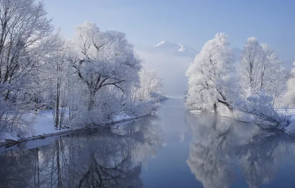 Картинка зима, небо, снег, деревья, горы, природа, река, Германия
