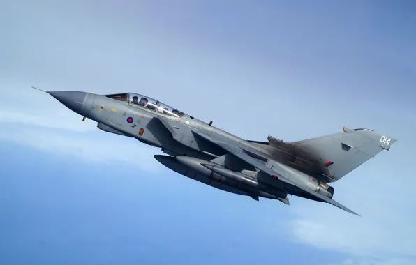 Истребитель-бомбардировщик, RAF, Tornado, Panavia Tornado, Panavia Tornado GR4