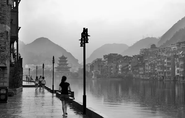Картинка China, girl, river, rain, National Geographic, photos, hill, houses