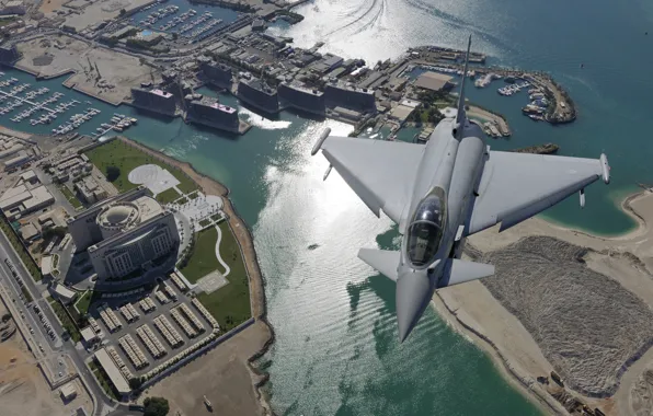 Полет, город, истребитель, Дубай, поколения, многоцелевой, Eurofighter Typhoon, четвертого