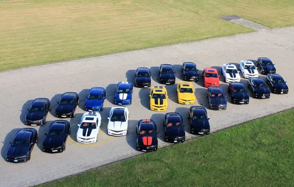 Картинка camaro, chevrolet, в виде эмблемы, много машин, 24 штуки