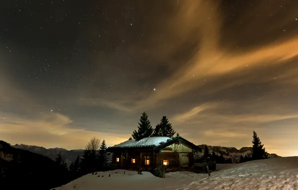 Картинка зима, небо, звезды, снег, горы, огни, домик, сумерки