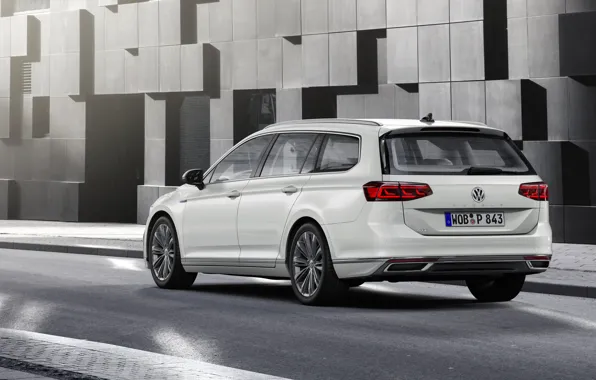 Улица, Volkswagen, универсал, GTE, Passat, Variant, 2019