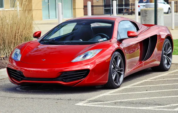 Картинка McLaren, red, MP4-12C, street