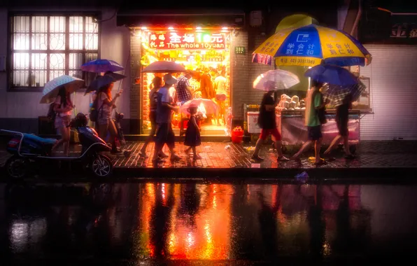 Свет, ночь, люди, улица, зеркало, лужа, зонтики, Китай