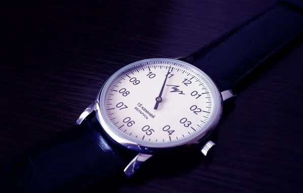 Часы, черно-белое, винтаж, ретро часы, советские часы, советское, винтажные часы, luch watches