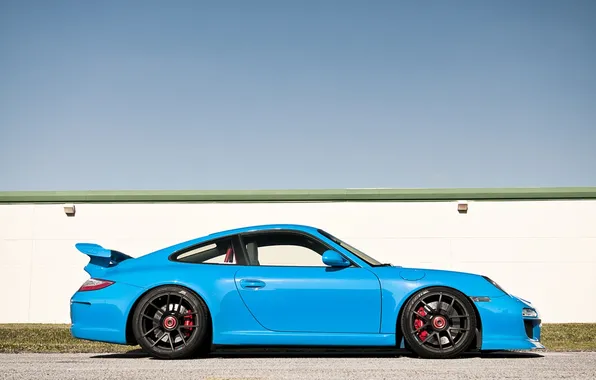 Картинка небо, голубой, тюнинг, забор, 911, Porsche, суперкар, порше