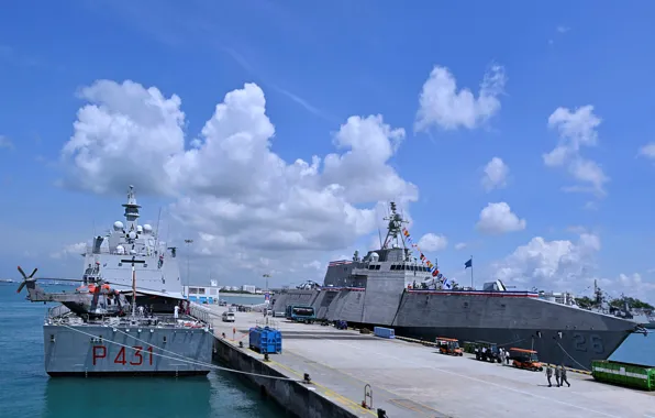 Фрегат, литорал, Francesco Morosini, USS Mobile