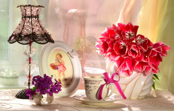Цветы, лампа, букет, рамка, девочка, чашка, тюльпаны, бантик