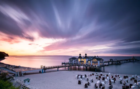 Mecklenburg-Vorpommern, Landkreis Vorpommern-Rügen, Ostseebad Sellin, Sellin Pier Sunset