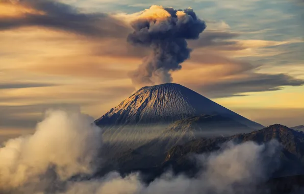 Картинка Индонезия, Ява, Semeru, Tengger, вулкан Семеру, вулканический комплекс-кальдеры Тенгер