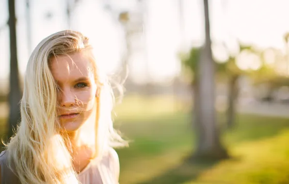 Картинка взгляд, девушка, фон, волосы, блондинка