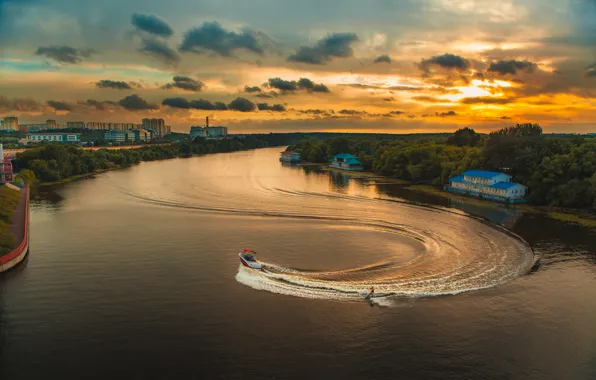 Закат, река, катер, крылатское, в ечер, вейкборд