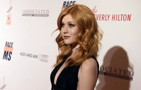 Картинка взгляд, девушка, рыжая, Katherine McNamara