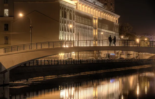 Картинка вода, ночь, мост, река, люди, Москва, набережная