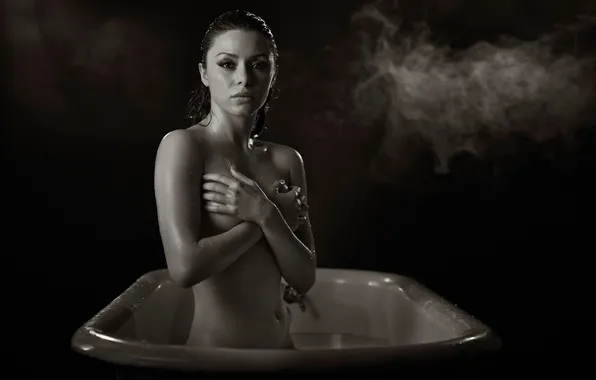 Актриса, ванна, TJ Scott, Neraida Bega