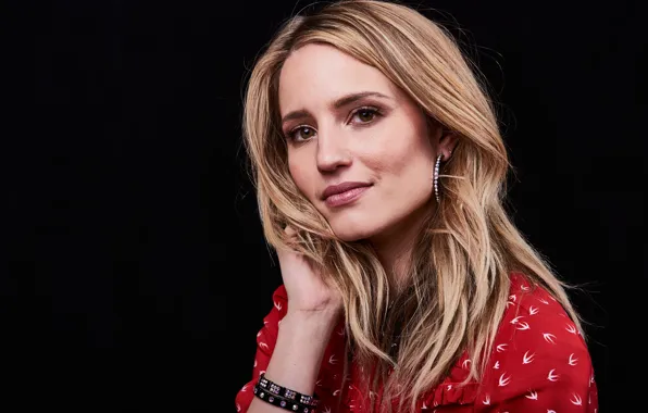 Портрет, блондинка, красотка, черный фон, фотосессия, Dianna Agron, Sundance, 2017