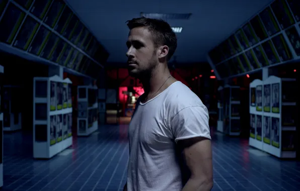 Драма, криминал, Ryan Gosling, Райан Гослинг, Julian, Only God Forgives, Только Бог простит