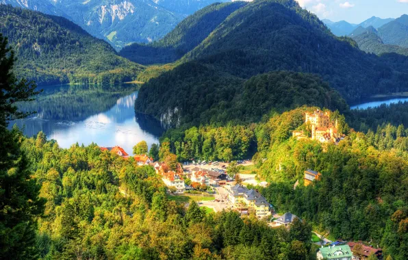 Зелень, лес, солнце, деревья, горы, озеро, замок, HDR