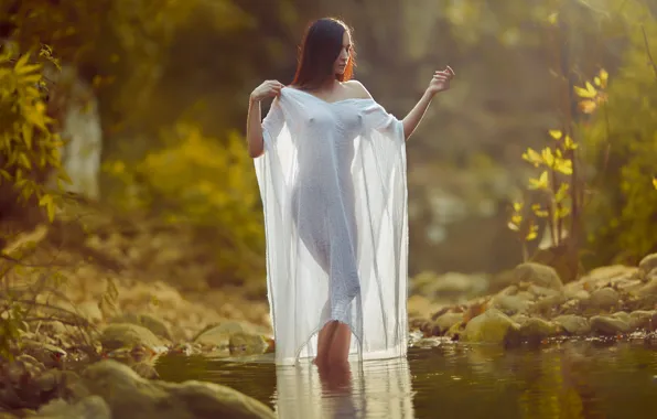 Лето, вода, девушка, природа, поза, брюнетка, накидка, Evgeny Loza