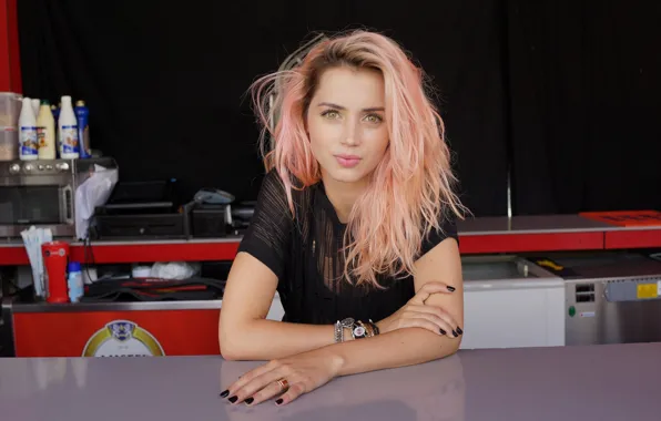 Актриса, красотка, Ana de Armas, Ана де Армас