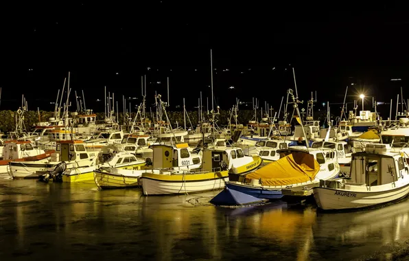 Картинка ночь, озеро, лодки