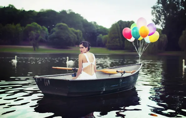 Взгляд, девушка, озеро, воздушные шары, лодка, лебеди