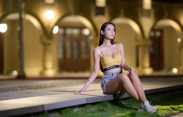 Картинка девушка, город, азиатка