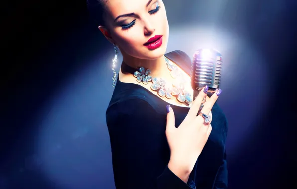 Картинка девушка, украшения, модель, макияж, кольцо, сережки, Анна Субботина