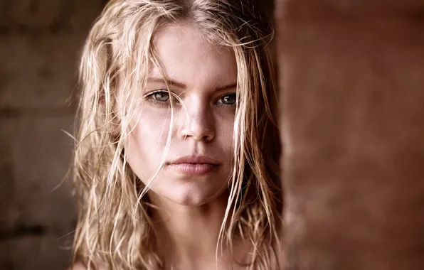 Картинка портрет, губки, прелесть, локоны, боке, Hypnotica