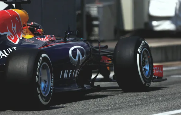 Renault, Гонщик, Formula 1, Red Bull, Vettel, Hybrid, Болид, Turbo