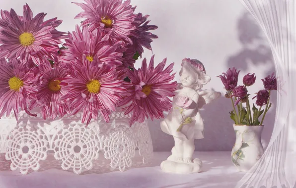 Картинка цветы, ваза, статуэтка, розовые, хризантемы