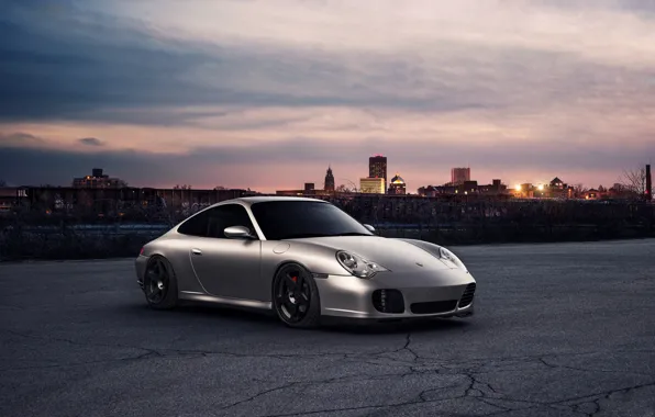 Картинка закат, город, 911, Porsche, горизонт, front, silvery