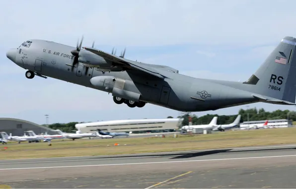 США, взлёт, Lockheed, Hercules, C-130, военно-транспортный самолёт средней и большой дальности