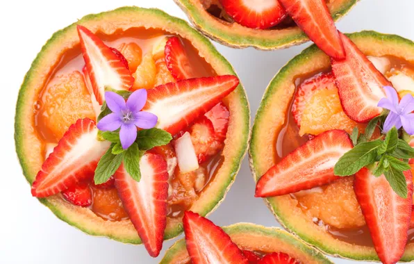 Клубника, десерт, melon, strawberry, дыня, dessert, фруктовый салат, листики мяты