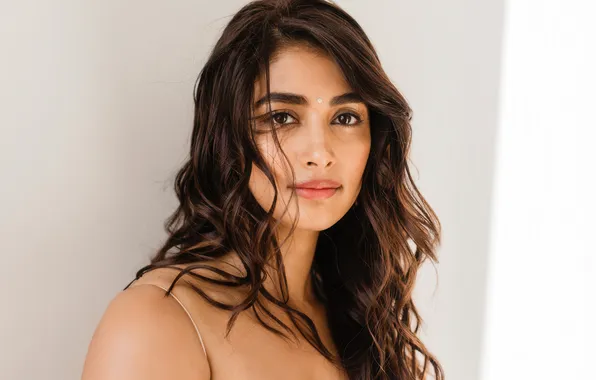 Картинка Portrait, Closeup, Pooja Hegde, Indian actress