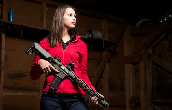 Картинка девушка, оружие, сарай, штурмовая винтовка