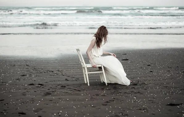 Картинка море, девушка, стул