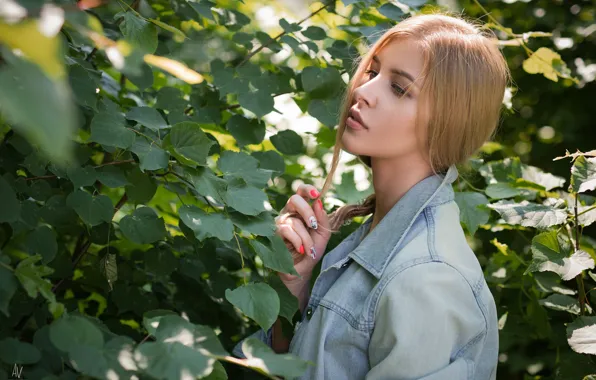 Взгляд, листья, Девушка, блондинка, Andrey Vechkenzin, Irina Karpova