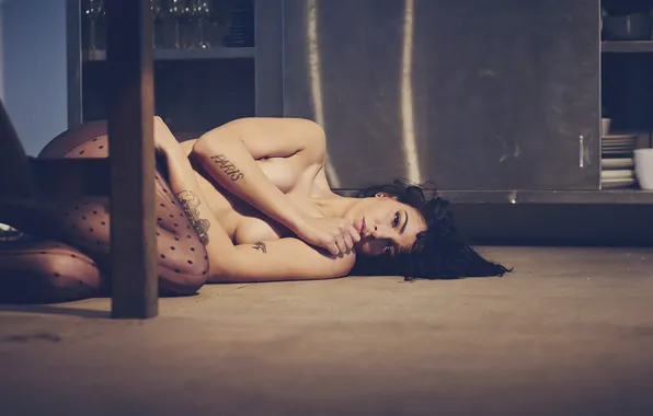Грудь, взгляд, девушка, модель, брюнетка, тату, колготки, girl