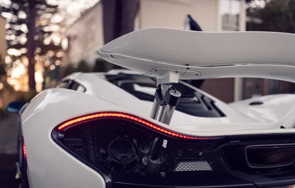Картинка белый, фары, суперкар, спойлер, задок, Mclaren P1