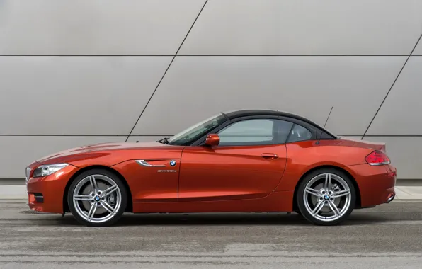 Картинка BMW, родстер, 2013, E89, BMW Z4, Z4, sDrive35is, возле стены