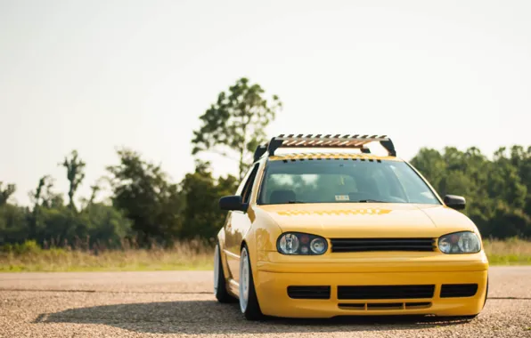 Картинка желтый, тюнинг, volkswagen, гольф, golf, передок, gti