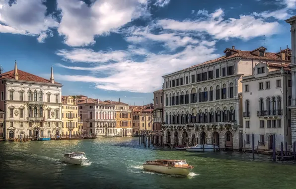 Картинка небо, солнце, облака, дома, лодки, Италия, Венеция, канал