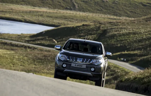 Картинка дорога, асфальт, холмы, Mitsubishi, пикап, L200, 2015