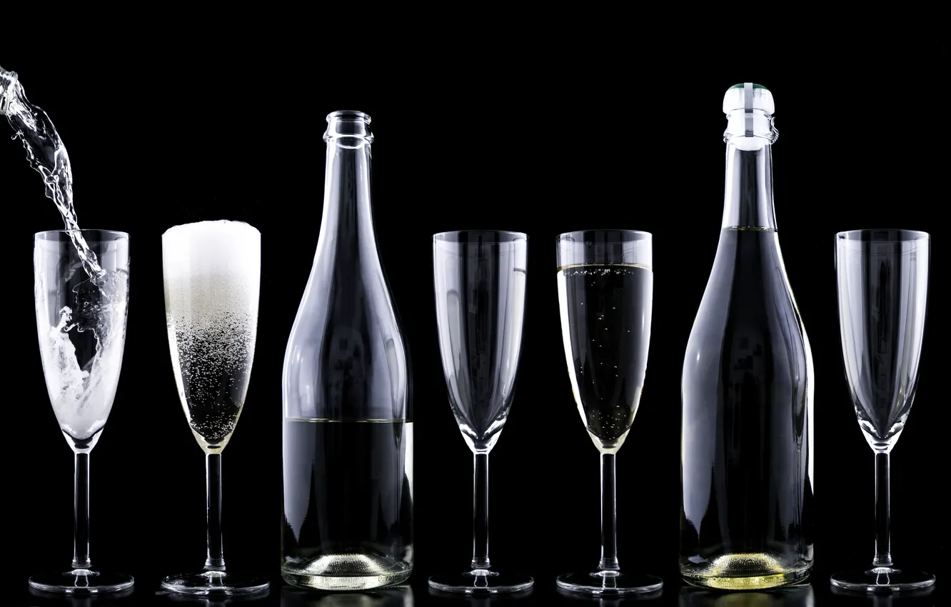 Фото обои glass, white, black, wine, liquid